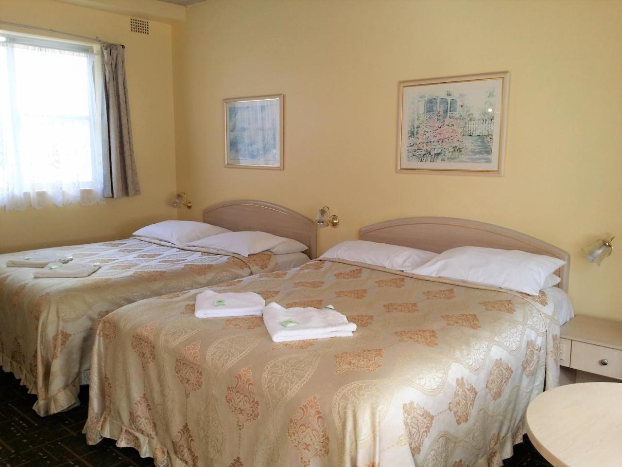 The Clarendon Motel Катумба Екстериор снимка